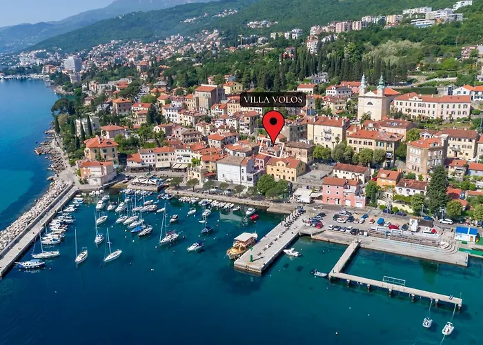 Villa Volos , Free Private Parking