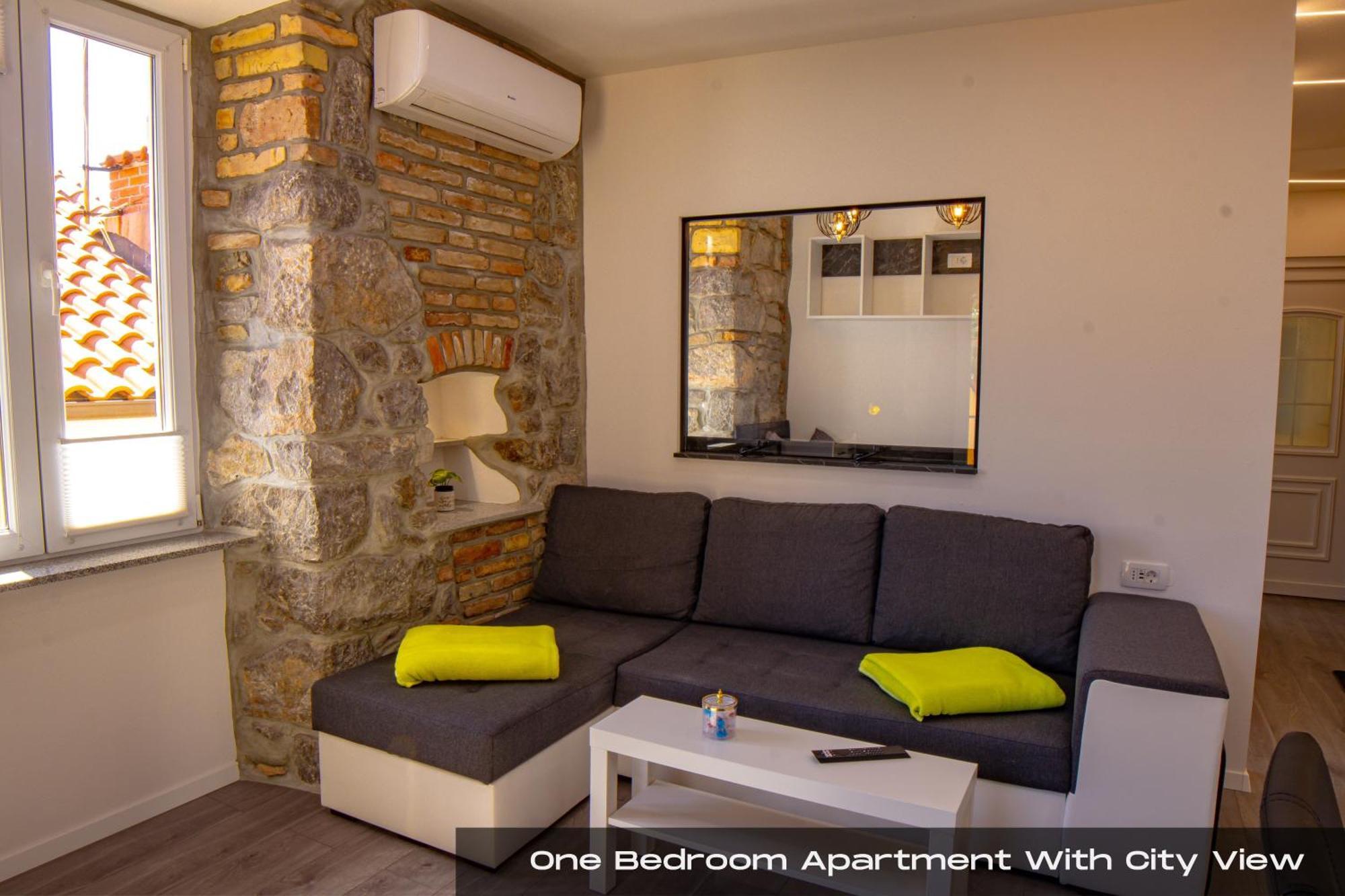 Volos , Free Private Parking Opatija