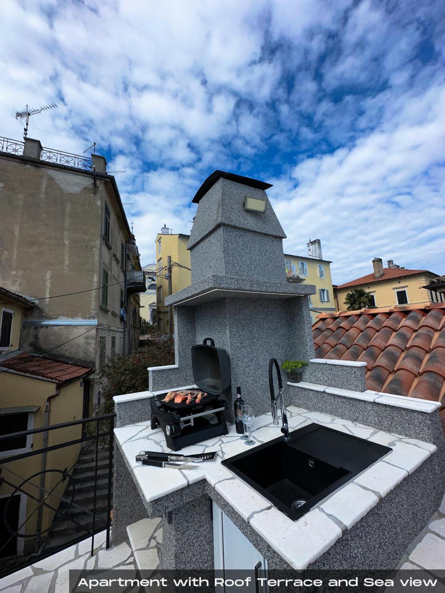 Volos , Free Private Parking Apartment *