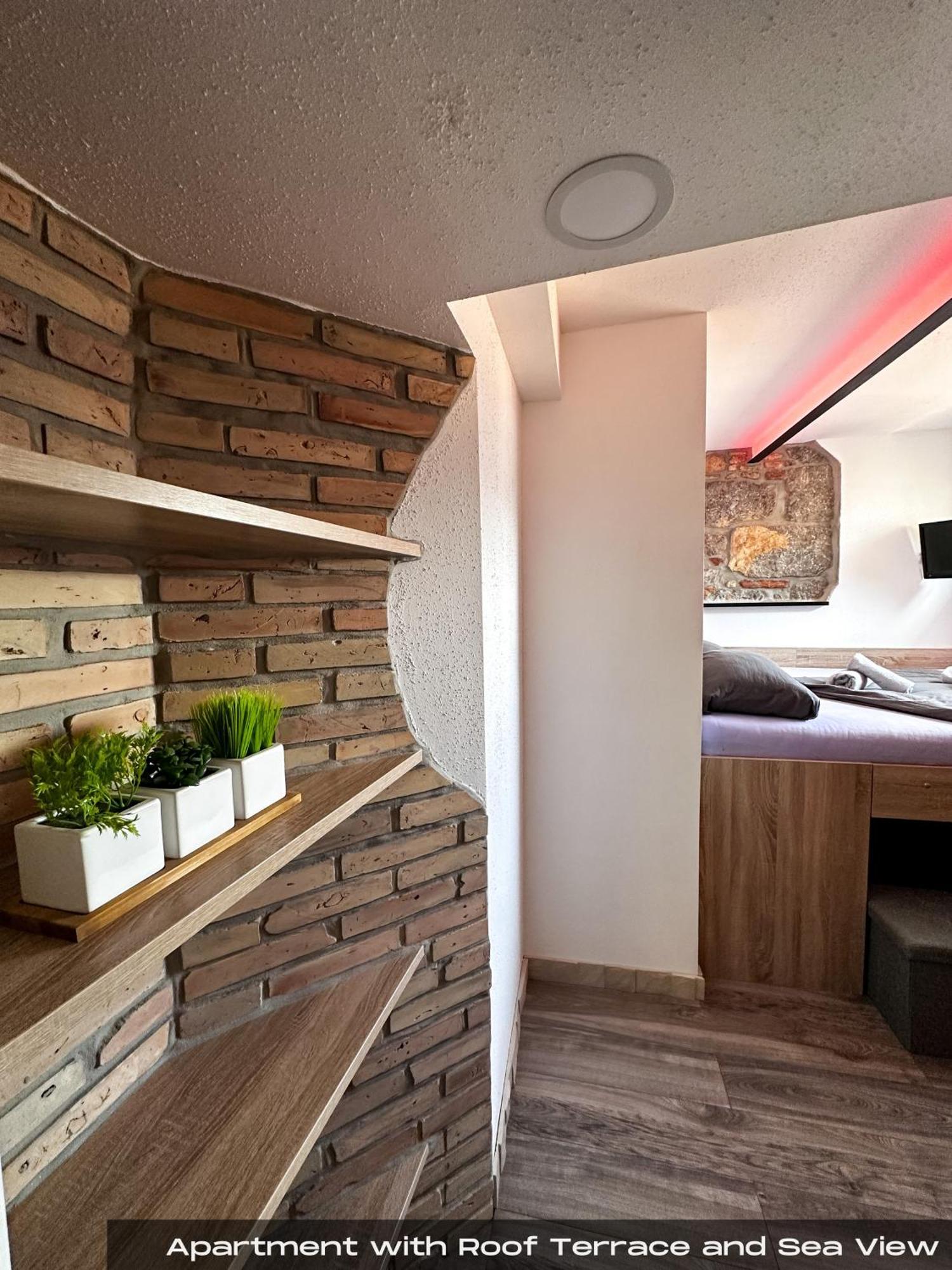 Volos , Free Private Parking Apartment Opatija